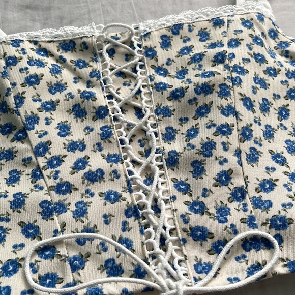 super cute floral tie tank top - Picture 7 of 10